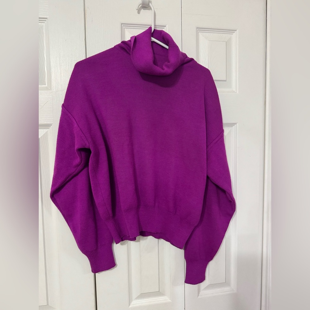 Vintage Obermeyer ski Women's Purple Turtleneck Sweater